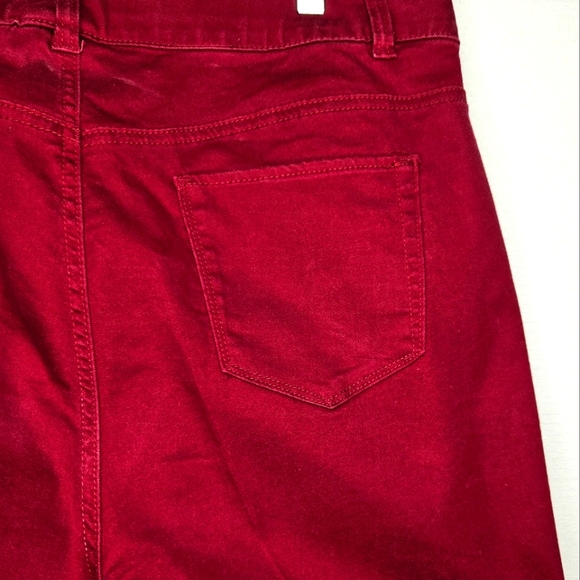 Westbound Woman dark red jeans. 14W - Picture 11 of 11